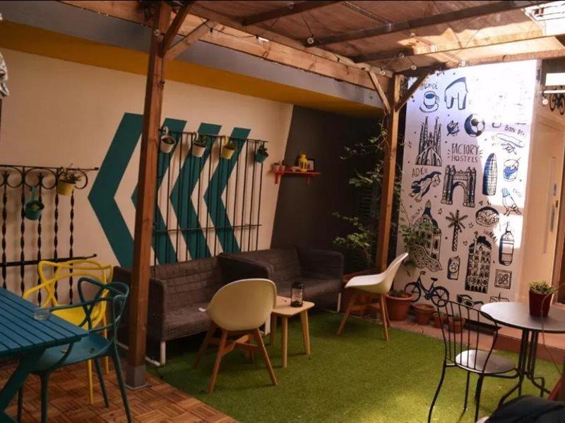 Factory Hostels Barcellona Esterno foto