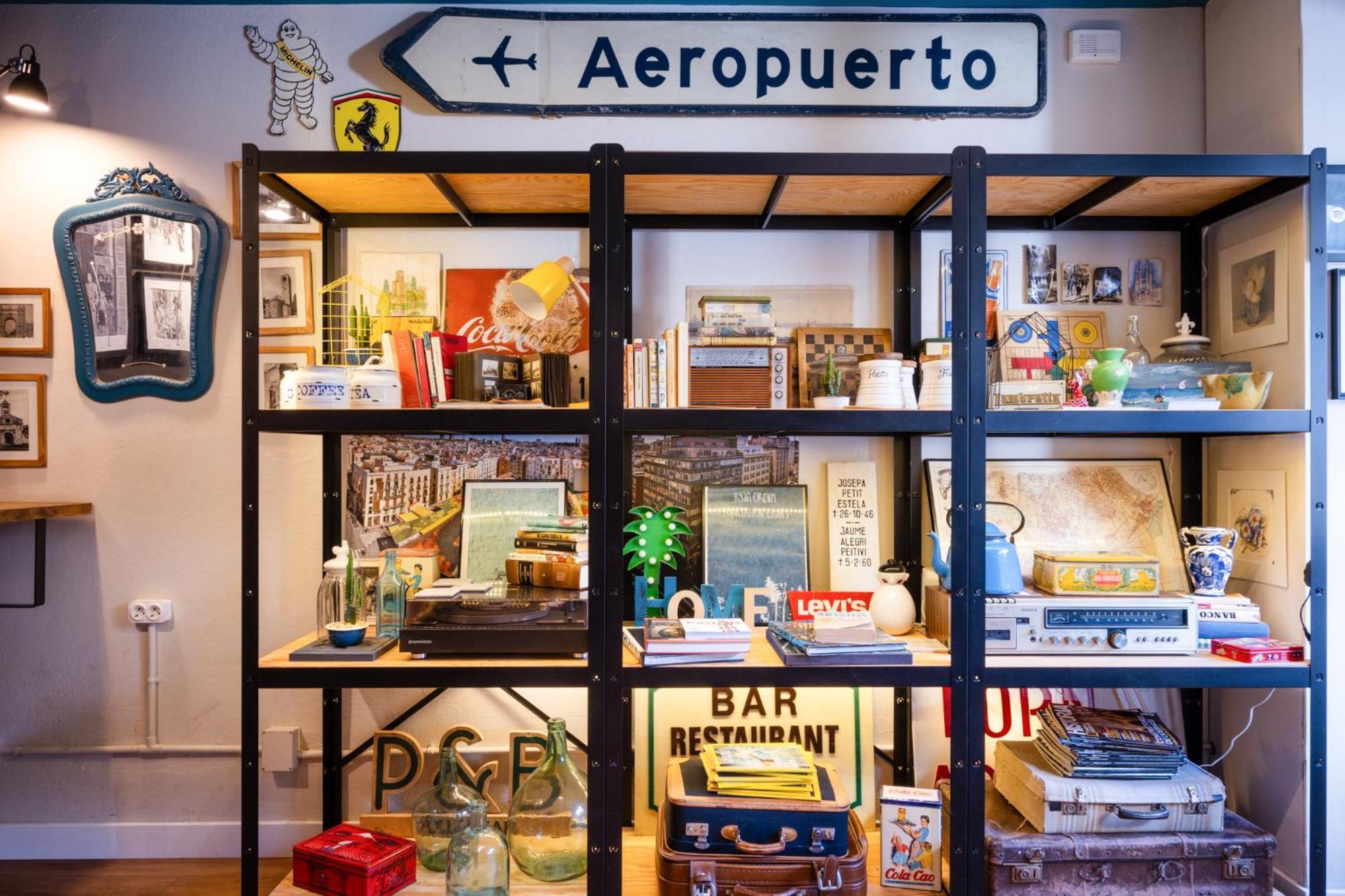 Factory Hostels Barcellona Esterno foto