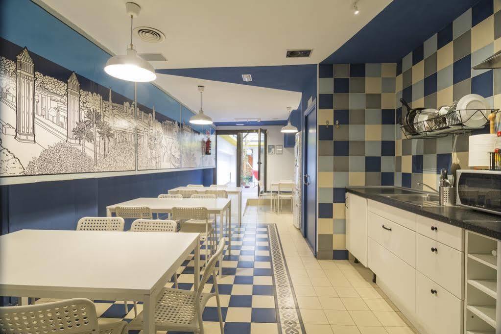 Factory Hostels Barcellona Esterno foto