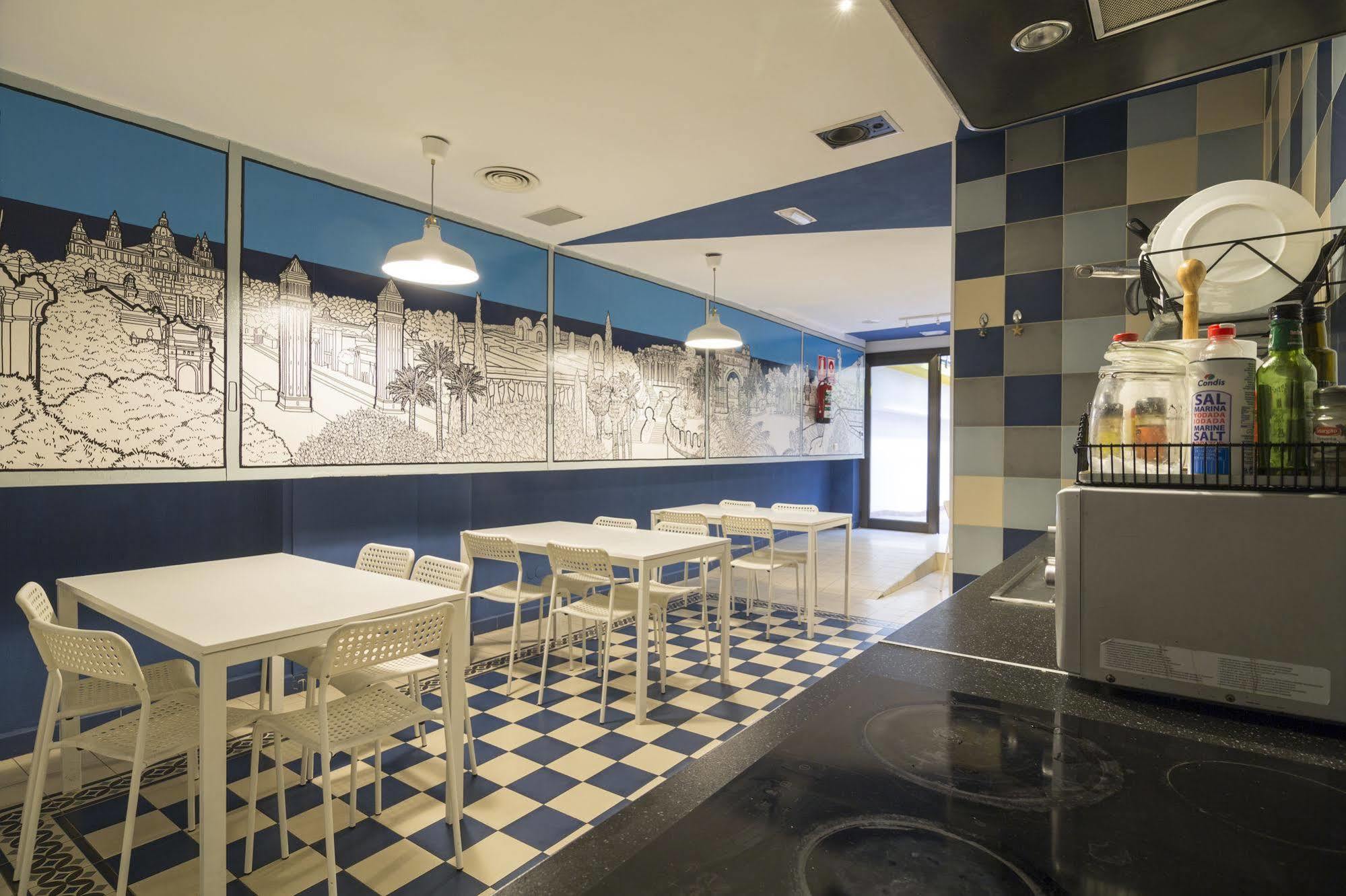 Factory Hostels Barcellona Esterno foto